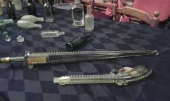 Collezionare 2000 bottiglie in vetro: �E' il ''museo della trasparenza''�